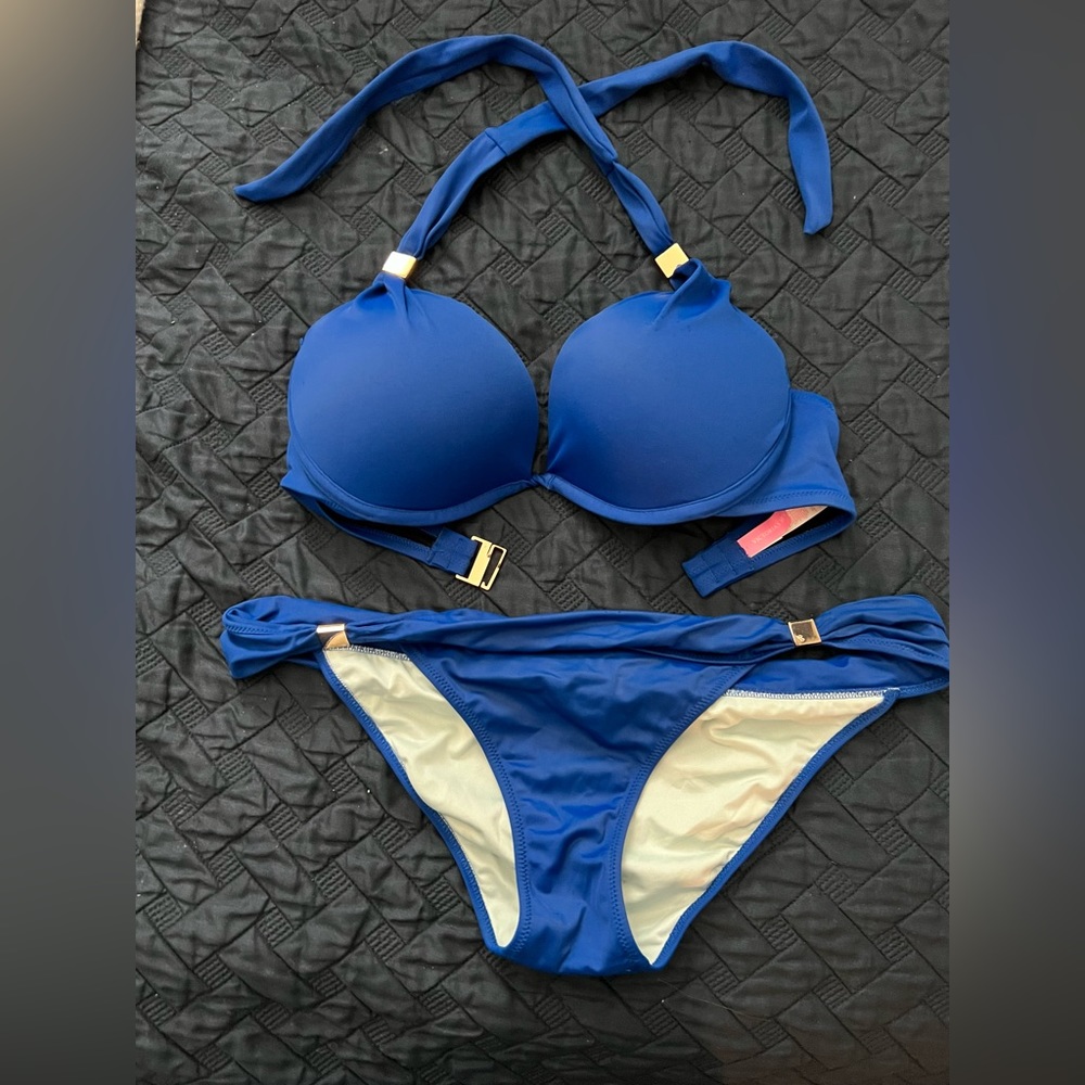 Victoria’s Secret Push up bikini